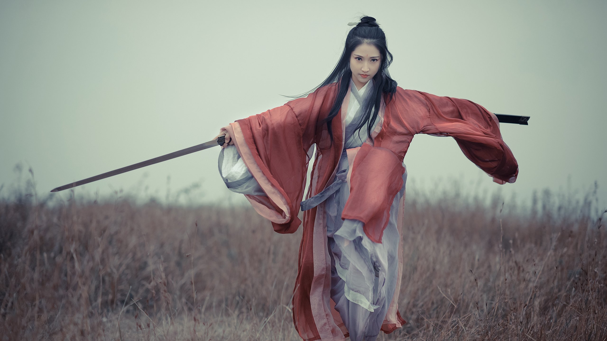 九游体育下载-草原特色骑马体验赛，感受大自然的奔跑自由，草原骑马比赛